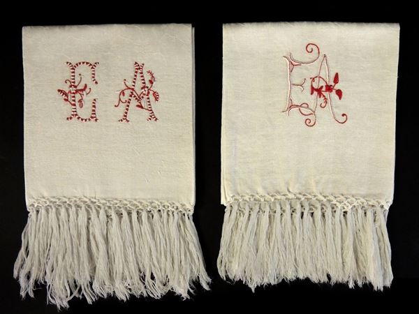 Ivory cotton towels lot