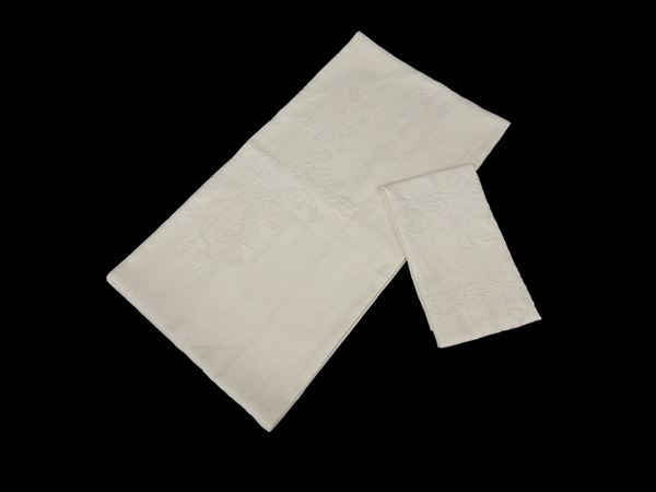 White linen bed sheet