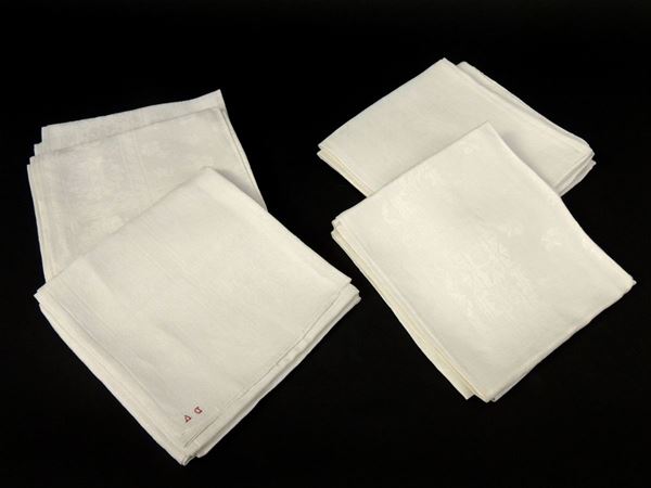 Ivory cotton napkins lot