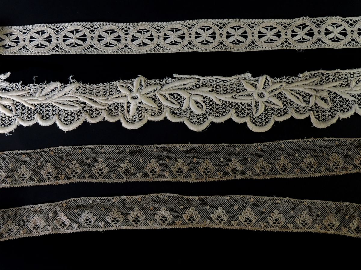 Otto Bordure in Cotone e Pizzo