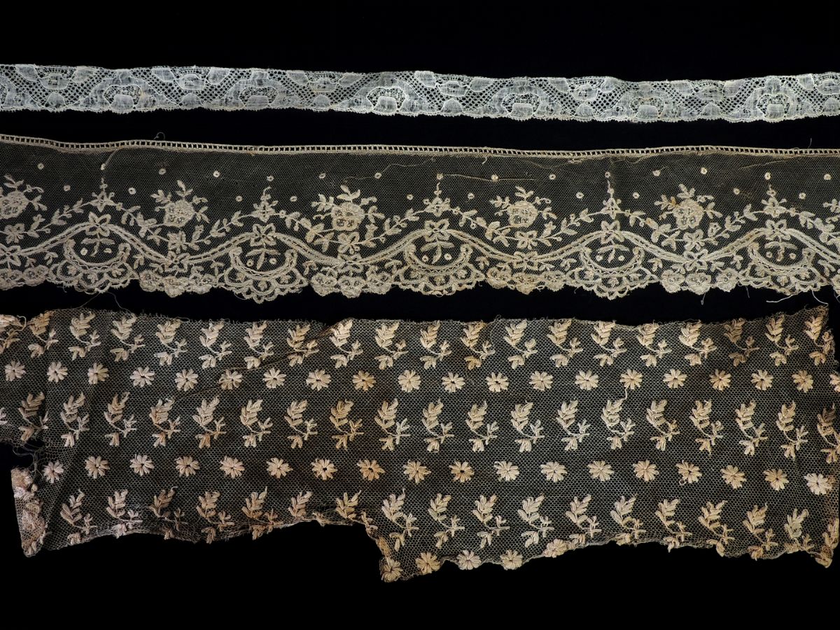 Sei Bordure in Cotone, Lino e Tulle