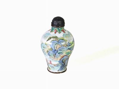 Snuff Bottle in Smalto