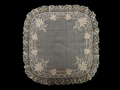 Cinque Fazzoletti Ricamati in Batista di Lino