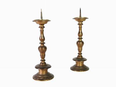 Coppia di Candelieri in Bronzo