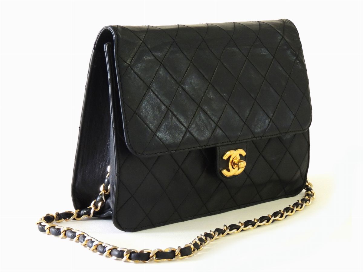 Borsa "timeless" a Spalla in Pelle Nera Matelassè, Chanel