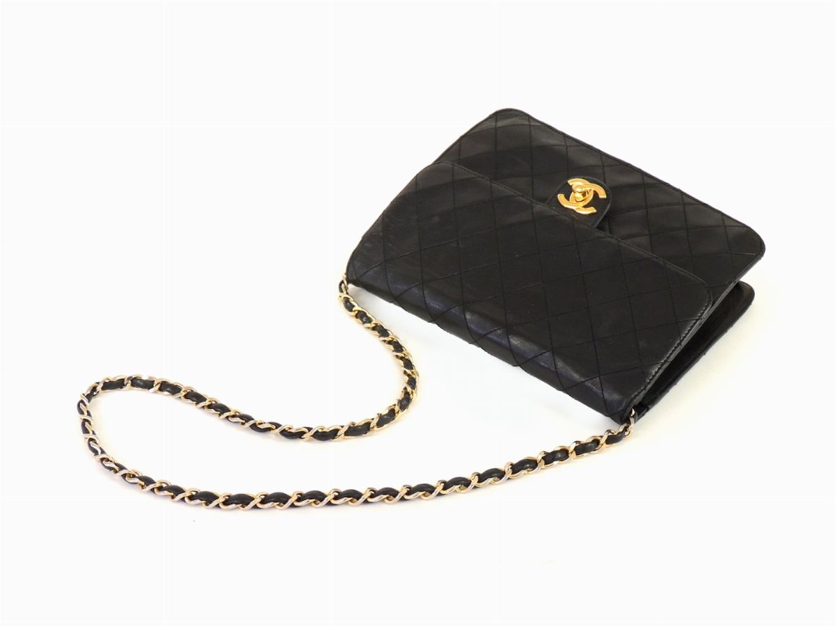 Borsa "timeless" a Spalla in Pelle Nera Matelassè, Chanel
