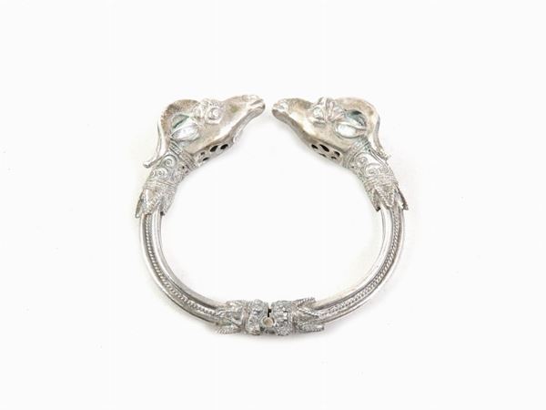 Silver animalier-shaped bangle