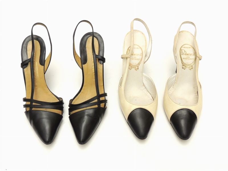 Due Paia di Scarpe in Pelle, Pedonesi