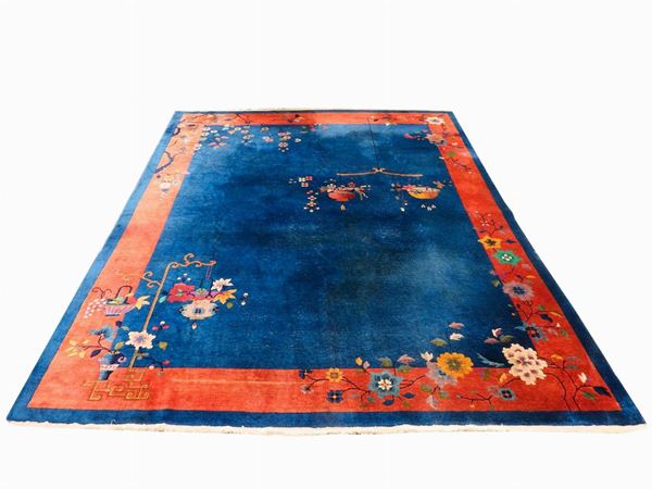 A Chinese Carpet  - Auction Furniture, Silver and Curiosities from a Roman House - I - Maison Bibelot - Casa d'Aste Firenze - Milano