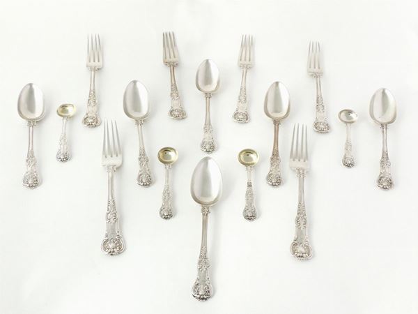 A Lot of Silve Cutlery  (London, 19th Century)  - Auction Furniture, Silver and Curiosities from a Roman House - I - Maison Bibelot - Casa d'Aste Firenze - Milano