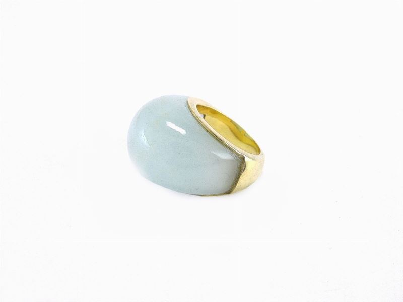 Anello a Fascione in Oro Giallo e Acquamarina Milky
