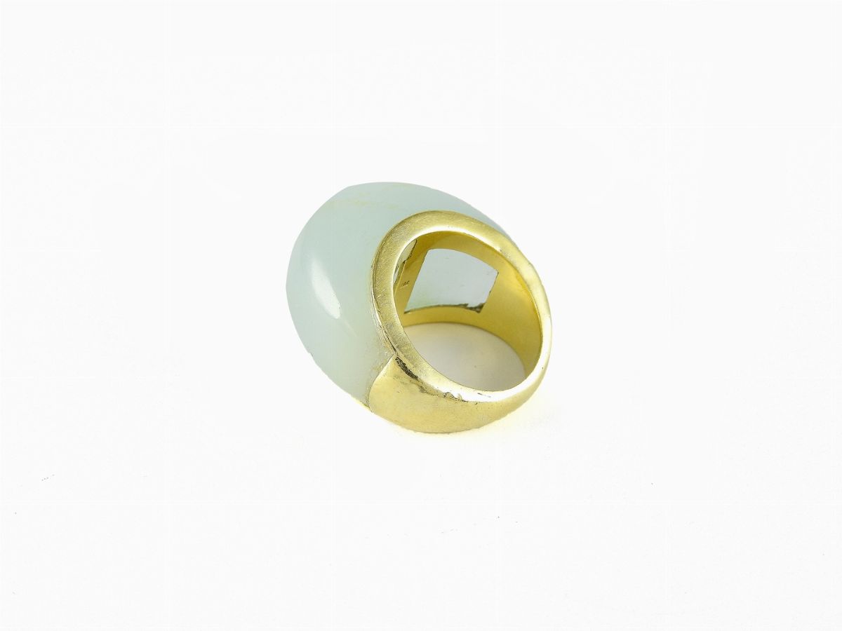 Anello a Fascione in Oro Giallo e Acquamarina Milky