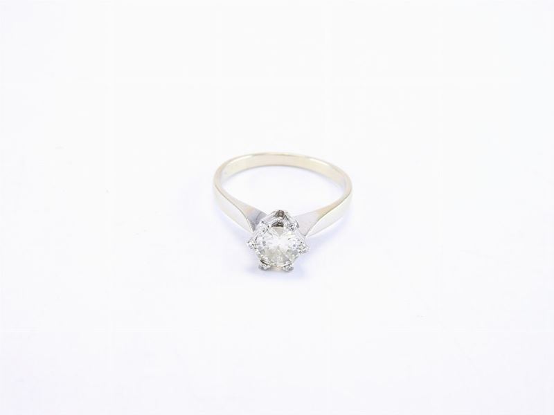 Anello Solitario in Oro Bianco e Diamante