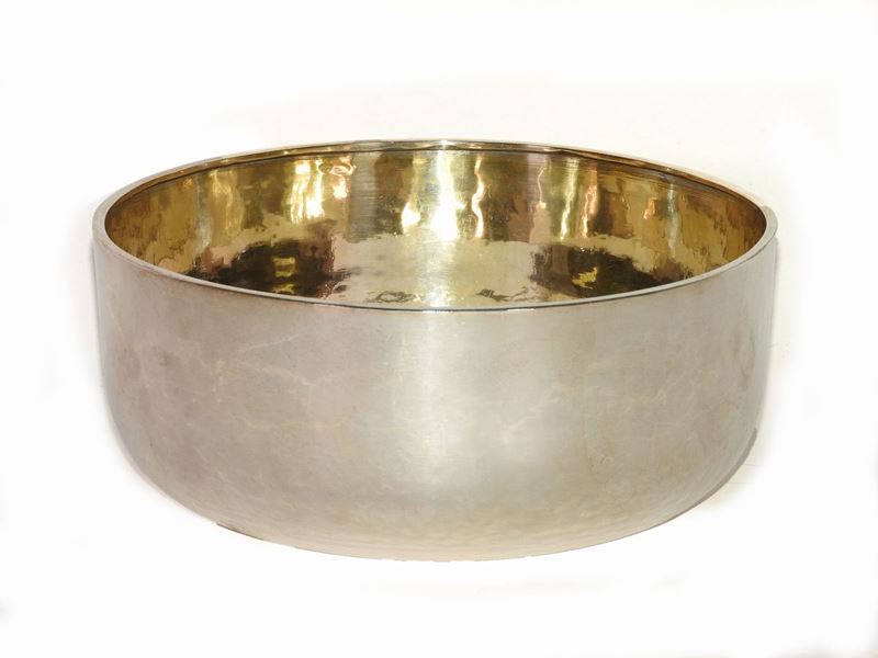 Coppa Rotonda in Argento Martellato