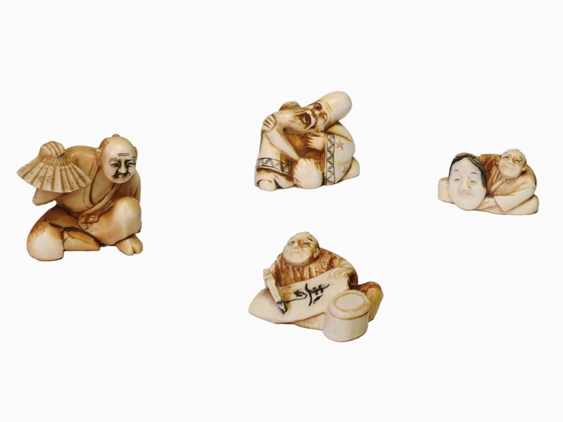 Quattro Netsuke in Avorio
