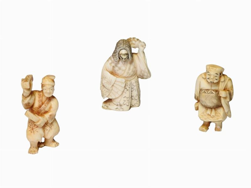 Tre Netsuke in Avorio