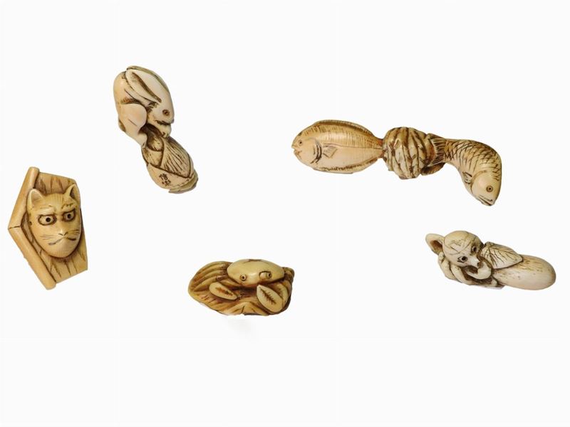 Cinque Netsuke in Avorio