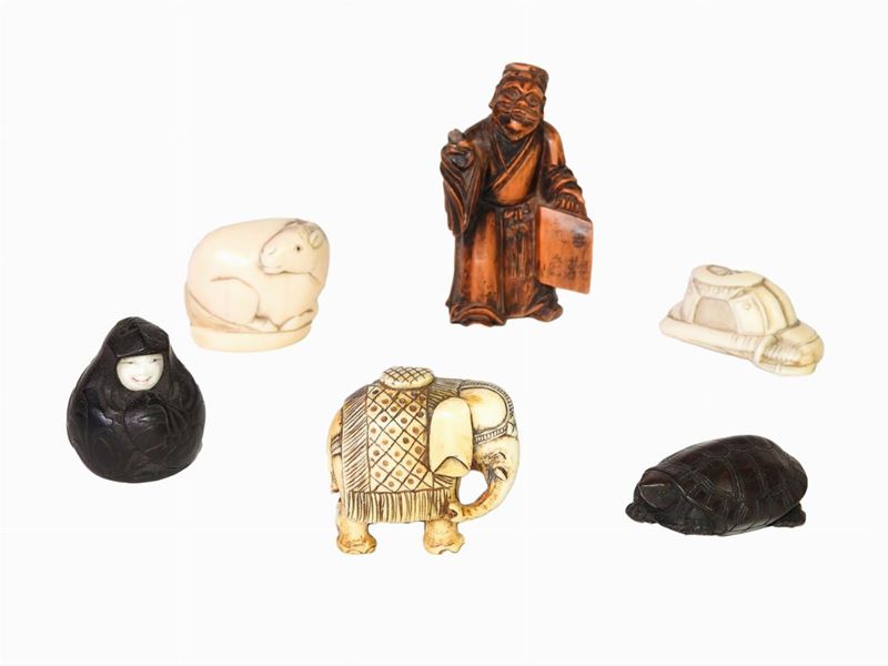 Sei Netsuke in Avorio e Legno
