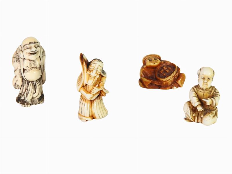 Quattro Netsuke in Avorio