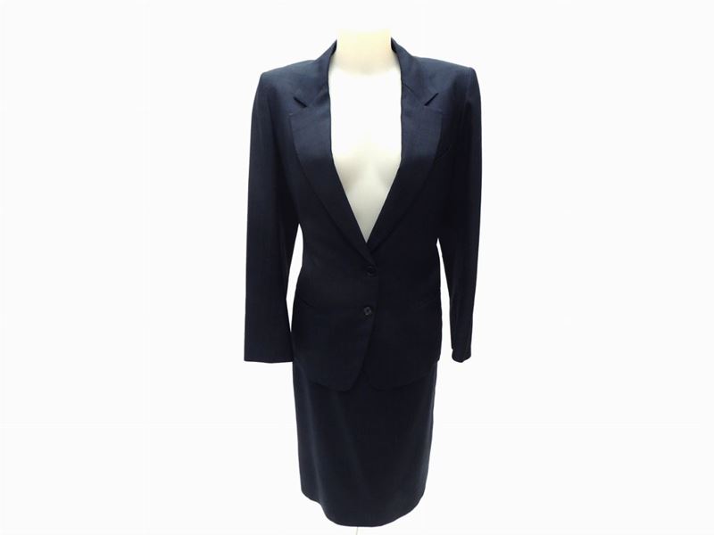 Due Completi Sartoriali in Seta