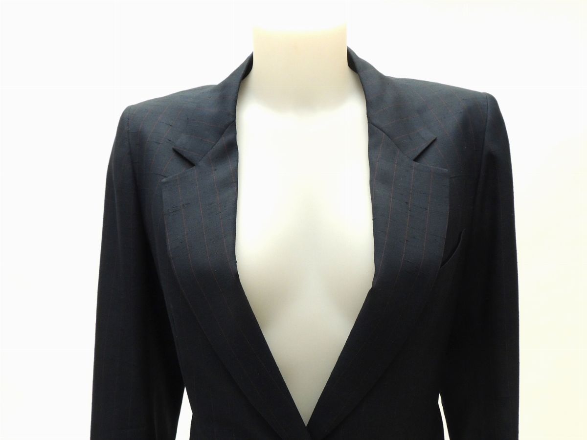 Due Completi Sartoriali in Seta