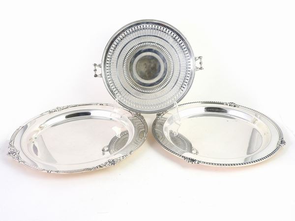 Three Round Silver-plated Trays