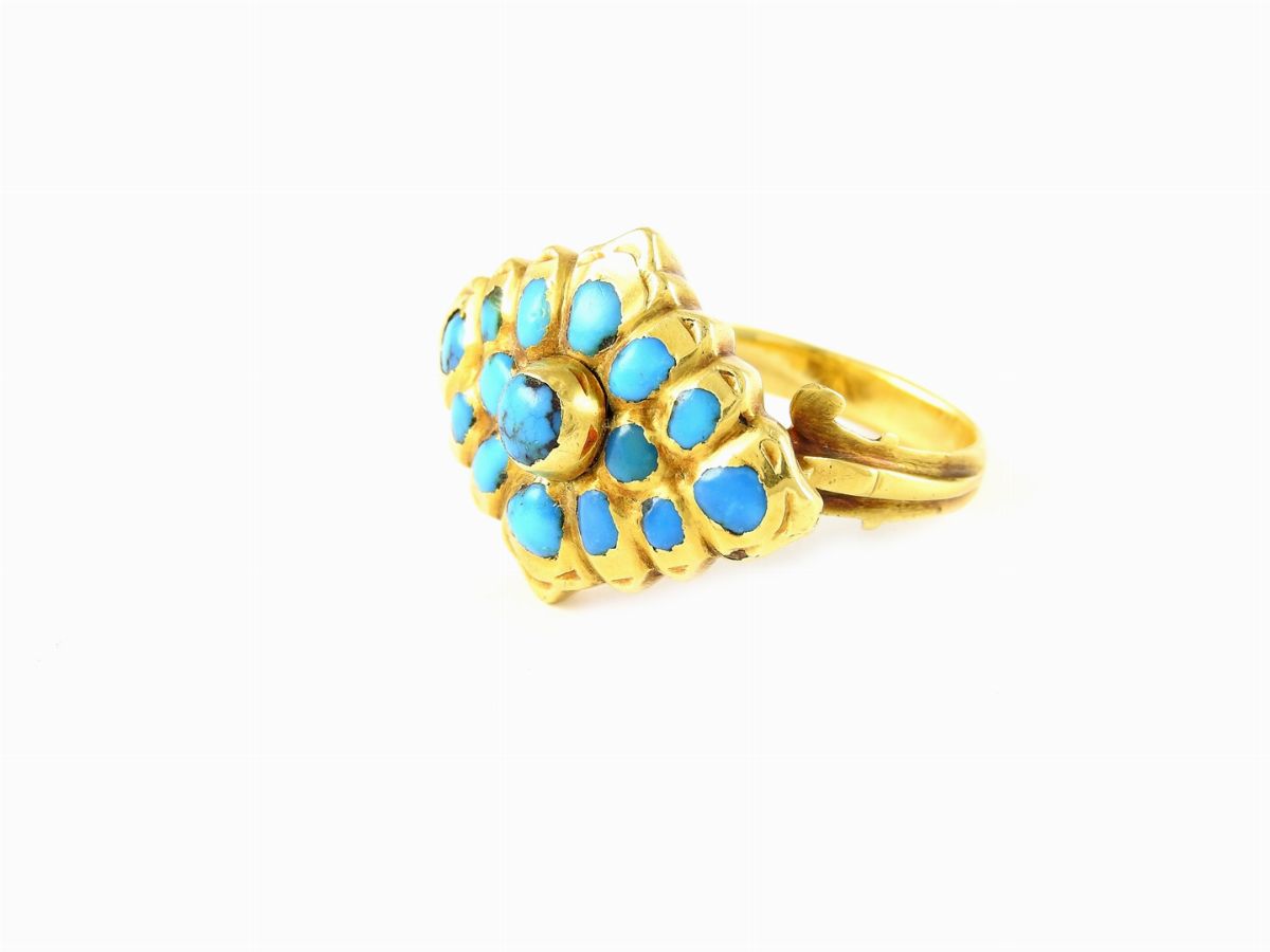 Anello in Oro Giallo e Turchesi