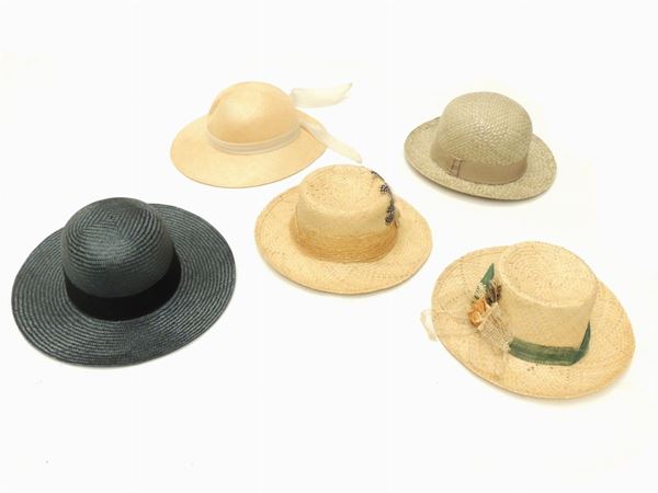 Lotto di cappelli in paglia