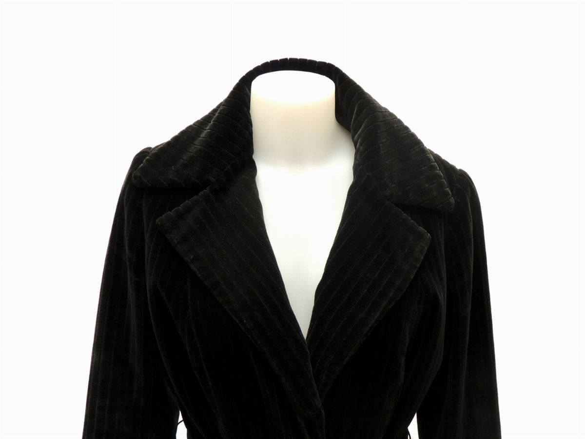 Cappotto Trequarti in Velluto Nero