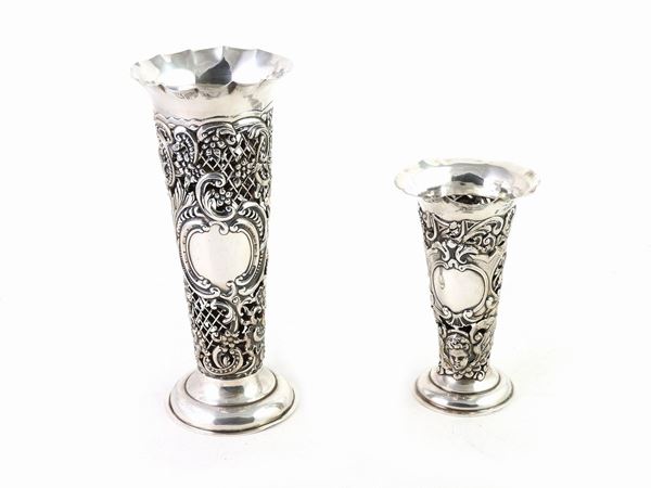 Due vasi in argento inglese