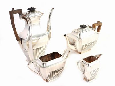 Servito da Te e Caffè in Metallo Argentato