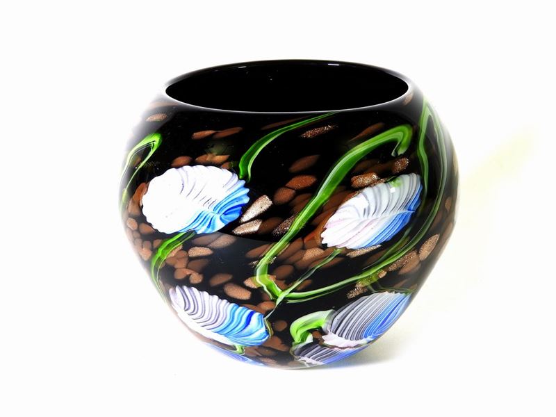 Vaso Globulare in Vetro Soffiato Nero