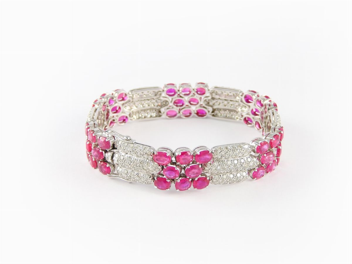 Bracciale in Oro Bianco, Diamanti e Rubini