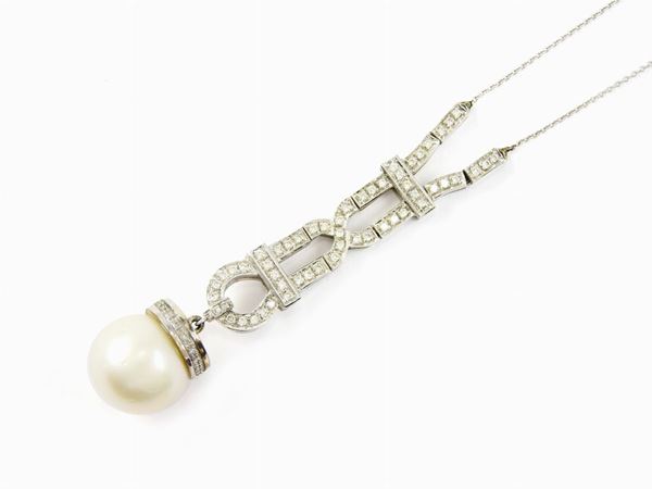 Pendant with diamonds and South Sea pearl with white gold rolò small chain