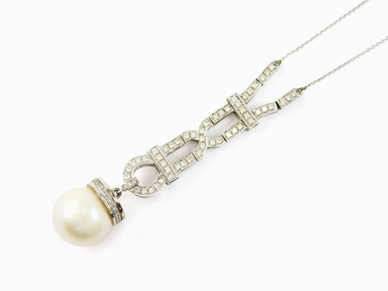 Pendente in Oro Bianco, Diamanti e Perla South Sea