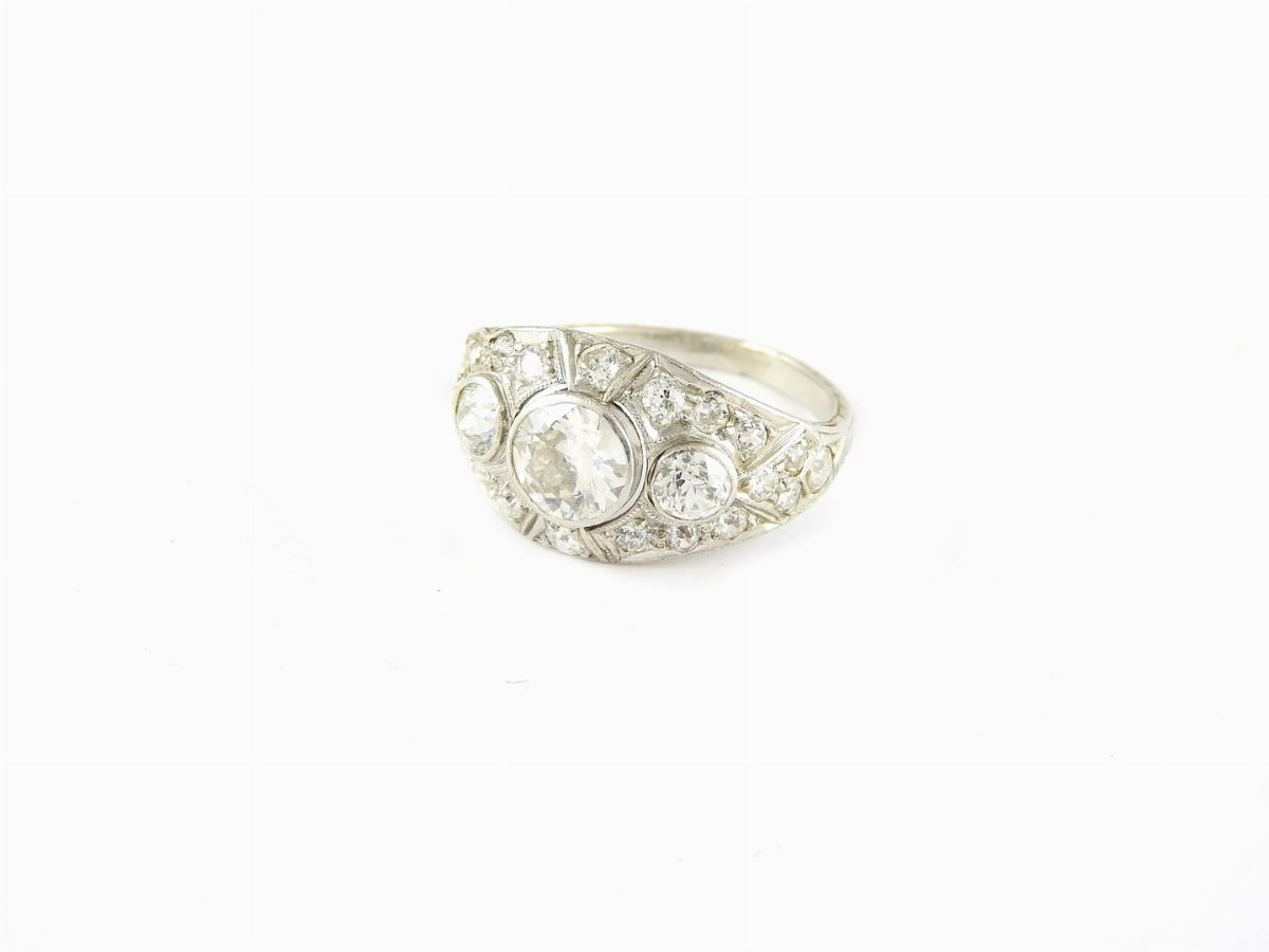 Anello in Oro Bianco e Diamanti