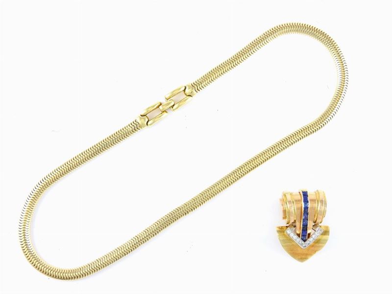 Girocollo a Maglia Morbida in Oro Giallo e Spilla in Oro Giallo e Rosso Tiffany & Co.