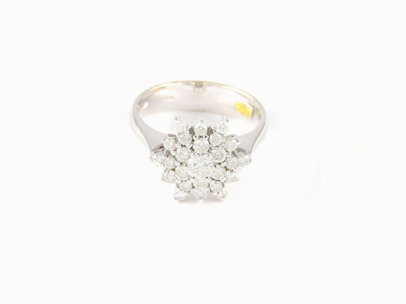 Anello Re Carlo in Oro Bianco con Diamanti