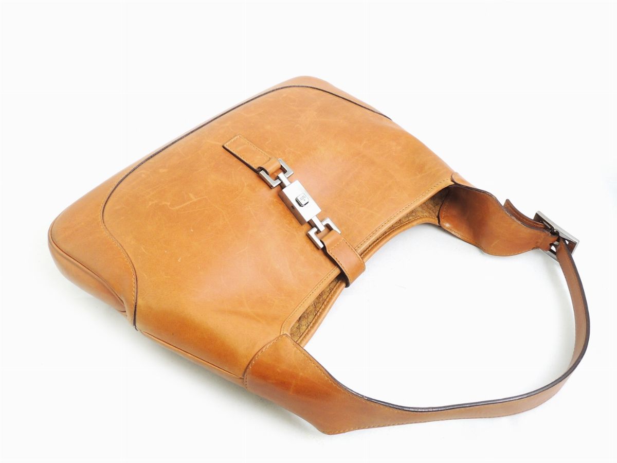 Borsa a Spalla Jackie o in Pelle Color Cuoio, Gucci