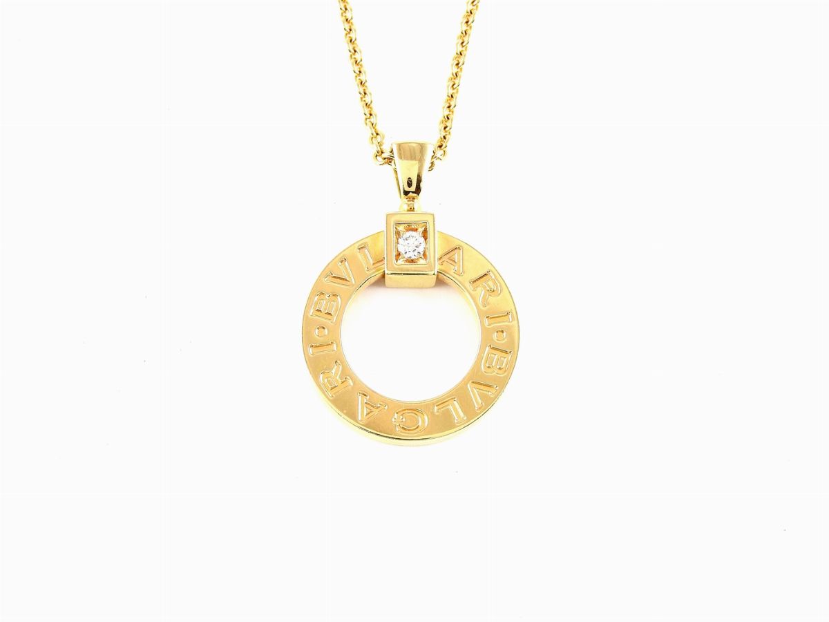 Girocollo Bulgari con Pendente in Oro Rosa e Diamante