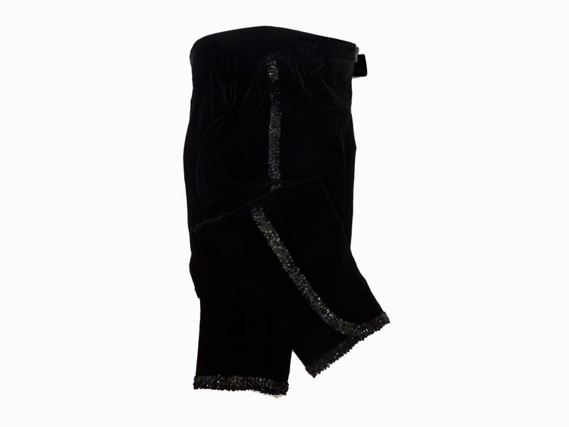 Due Pantaloni in Velluto e Lurex