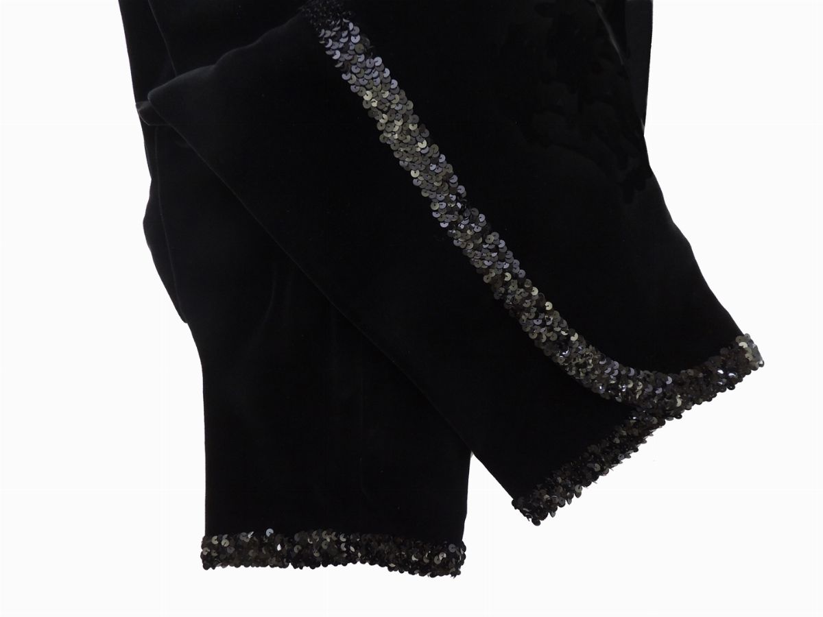 Due Pantaloni in Velluto e Lurex