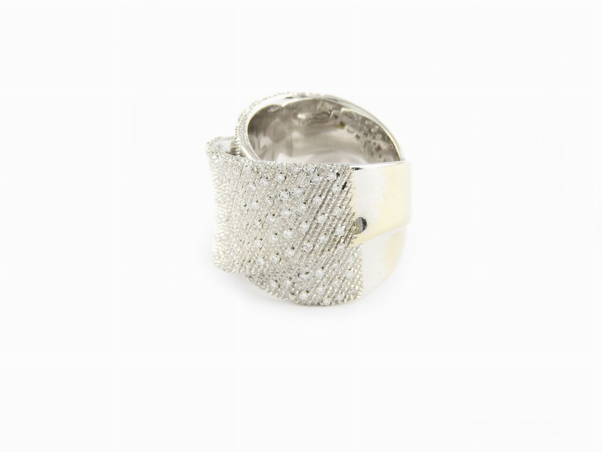Anello Pasquale Bruni in Oro Bianco Satinato e Diamanti
