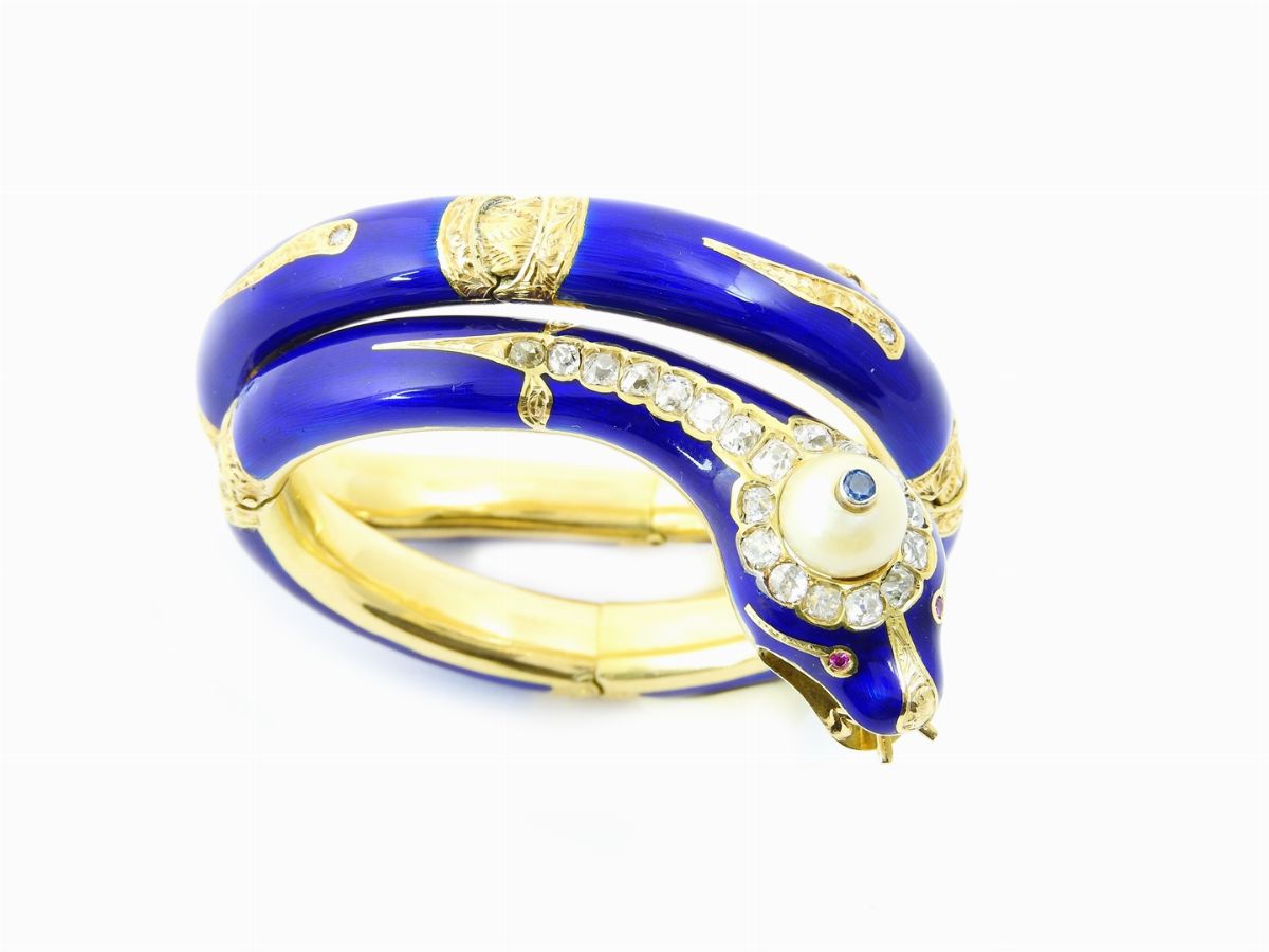 Bracciale Animalier in Oro Giallo, Smalti, Diamanti, Rubini e Perla