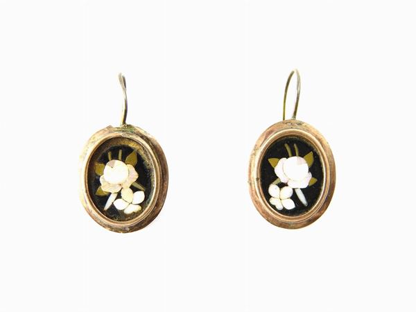 Low alloyed yellow gold earrings with micro mosaics