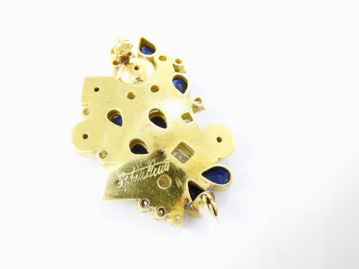 Spilla di Design in Oro Giallo, Diamanti e Zaffiri