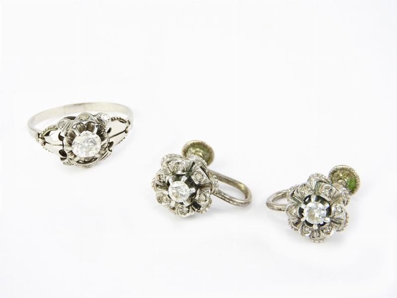 Demi Parure Anello e Orecchini in Oro Bianco e Diamanti