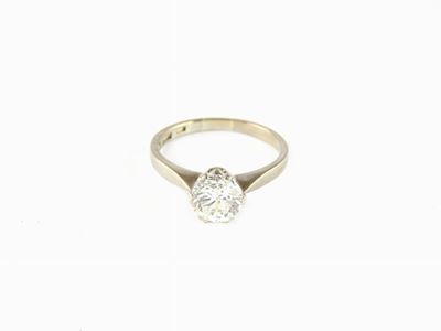 Anello Solitario in Oro Bianco con Diamante