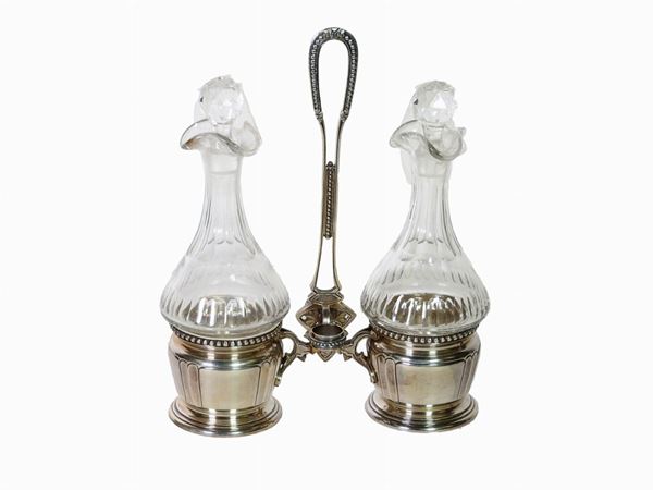 A Silver Cruet  (France, late 19th/early 20th Century)  - Auction Furniture, Silver and Curiosities from a Roman House - I - Maison Bibelot - Casa d'Aste Firenze - Milano