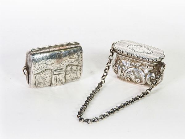 Two Silver Vinaigrettes  (Birmingha, 19th Century)  - Auction Furniture, Silver and Curiosities from a Roman House - I - Maison Bibelot - Casa d'Aste Firenze - Milano